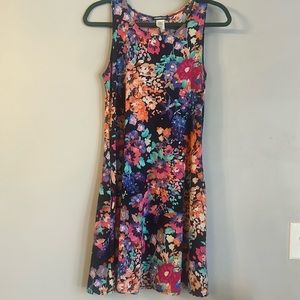NWOT Heimish Sleeveless Floral Dress Size Small